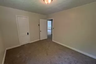 198 Shiny Mountain Rd, Greentown, PA 18426 - Photo 8