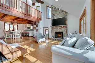 123 Banbury Dr, Bushkill, PA 18324 - Photo 10