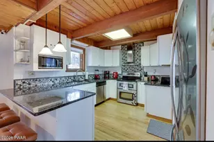 123 Banbury Dr, Bushkill, PA 18324 - Photo 4