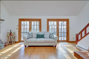 123 Banbury Dr, Bushkill, PA 18324 - Photo 12