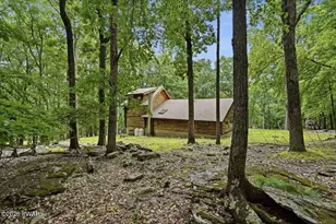 105 Alta Ln, Tafton, PA 18464 - Photo 30