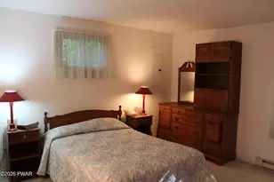 224 Willow Ln, Greentown, PA 18426 - Photo 16