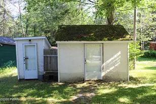 224 Willow Ln, Greentown, PA 18426 - Photo 42