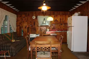 224 Willow Ln, Greentown, PA 18426 - Photo 6