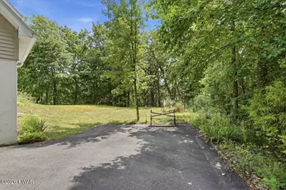 111 Mill Ridge, Milford, PA 18337 - Photo 32