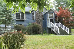110 Stafford Ct, Milford, PA 18337 - Photo 1