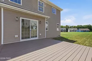 517 Poppy Ln, Moosic, PA 18507 - Photo 4