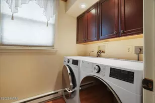 206 W Ann St, Milford, PA 18337 - Photo 22