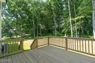122 Poplar Dr, Milford, PA 18337 - Photo 18