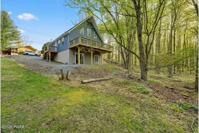 578 Lakeview Drive E, Lake Ariel, PA 18436 - Photo 1