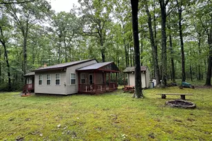 930 Rt 390, Greentown, PA 18426 - Photo 4