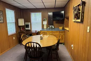 930 Rt 390, Greentown, PA 18426 - Photo 18