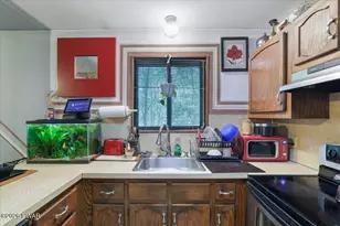158 Saunders Dr, Bushkill, PA 18324 - Photo 14