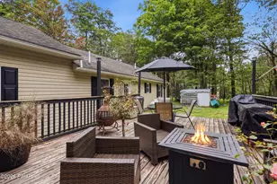 1060 Apache Trail, Gouldsboro, PA 18424 - Photo 26