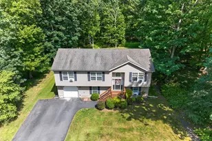 118 Orange Blossom Rd, Milford, PA 18337 - Photo 2