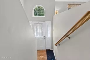 118 Orange Blossom Rd, Milford, PA 18337 - Photo 6