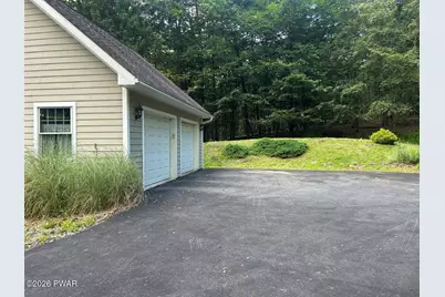 117 Cypress Lane, Greentown, PA 18426 - Photo 4