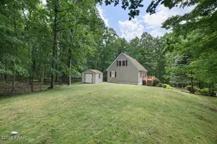 30 Juniper Way, Hawley, PA 18428 - Photo 8