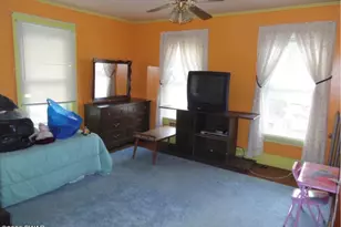 122 Russell St, Honesdale, PA 18431 - Photo 8