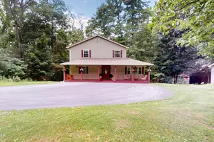 109 Squaw Hollow Trail, Dingmans Ferry, PA 18328 - Photo 42