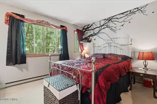 805 Mustang Ct, Hawley, PA 18428 - Photo 28