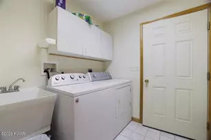108 Canterbrook Dr, Lords Valley, PA 18428 - Photo 26