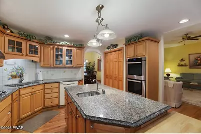 108 Canterbrook Drive, Lords Valley, PA 18428 - Photo 14