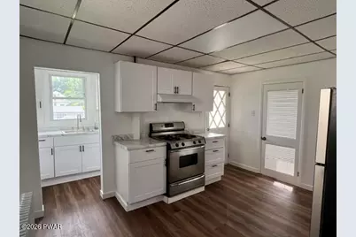 28 Manhattan Street, Ashley, PA 18706 - Photo 6