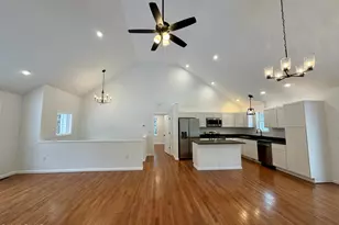 199 Fox Rd, Dingmans Ferry, PA 18328 - Photo 6