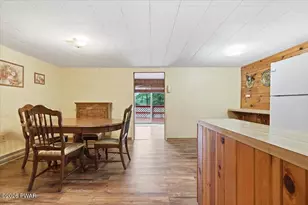 107 Apple Dr, Greentown, PA 18426 - Photo 6