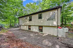 27 Burnwood Point, Lake Ariel, PA 18436 - Photo 54