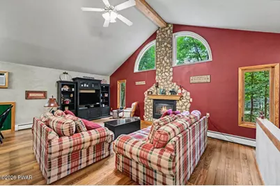 27 Burnwood Point, Lake Ariel, PA 18436 - Photo 6