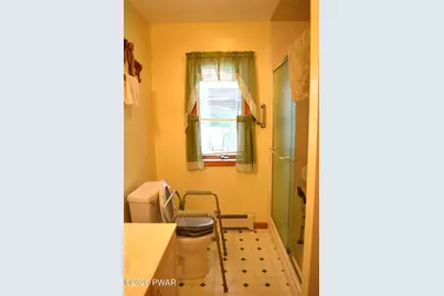 136 Hillside Drive, Greentown, PA 18426 - Photo 20