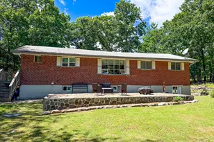 346 Tom Quick Rd, Dingmans Ferry, PA 18328 - Photo 54