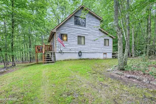 55 N Fairway Dr, Lake Ariel, PA 18436 - Photo 2