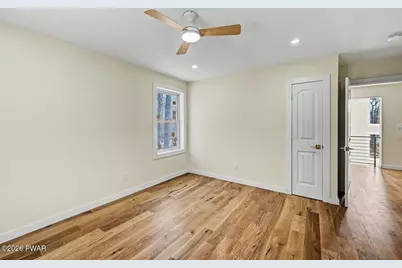 78 E Shore Drive, Hawley, PA 18428 - Photo 16