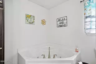 386 Belmont St, Waymart, PA 18472 - Photo 30