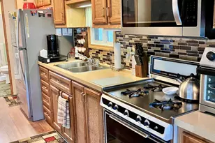 142 Holly Dr, Milford, PA 18337 - Photo 10