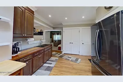 208 Route 590, Lackawaxen, PA 18425 - Photo 20
