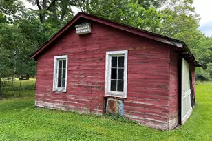 208 Route 590, Lackawaxen, PA 18425 - Photo 16