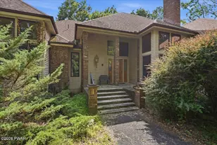 144 Ladderback Ln, Cresco, PA 18326 - Photo 6
