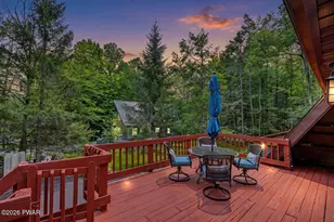 1009 Rolling Hills Dr, Lake Ariel, PA 18436 - Photo 14
