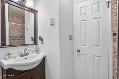 1458/63 Woodcrest Lane, Lake Ariel, PA 18436 - Photo 24