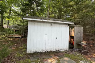 142 Lake Minisink Rd W, Dingmans Ferry, PA 18328 - Photo 8