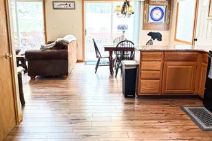 1029 Lakeshore Dr, Lake Ariel, PA 18436 - Photo 24