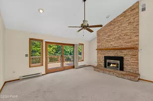 103 Rodeo Ln, Hawley, PA 18428 - Photo 12