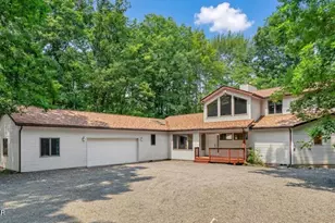 103 Rodeo Ln, Hawley, PA 18428 - Photo 1