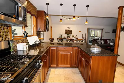 1019 Hickory Drive, Lake Ariel, PA 18436 - Photo 4