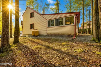 1019 Hickory Drive, Lake Ariel, PA 18436 - Photo 10