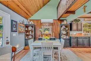 1019 Maplewood Dr, Newfoundland, PA 18445 - Photo 14